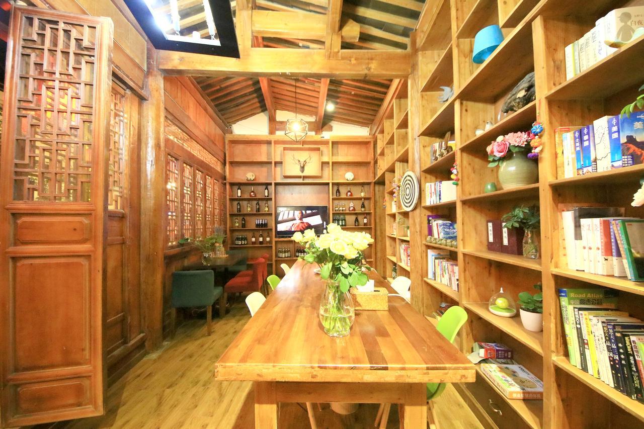 Peter Goullart Boutique Inn ليجيانغ المظهر الخارجي الصورة